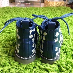 zara daisy boots